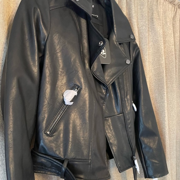 Elodie Jacket w/ Front Pockets
